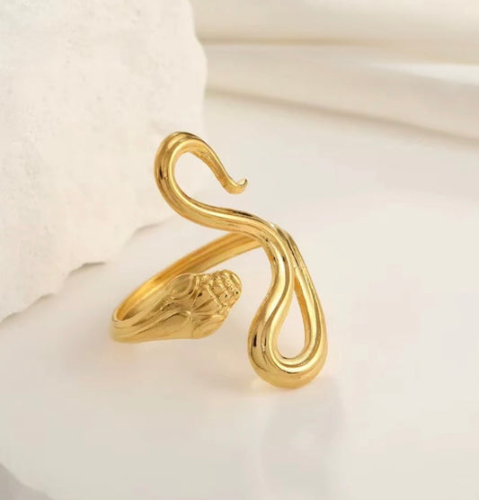 Ring Lavinia