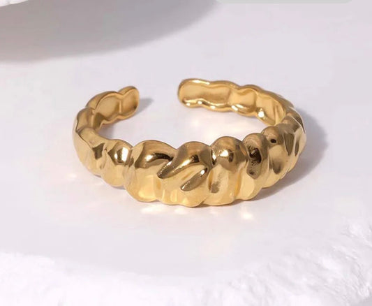 Ring Tina