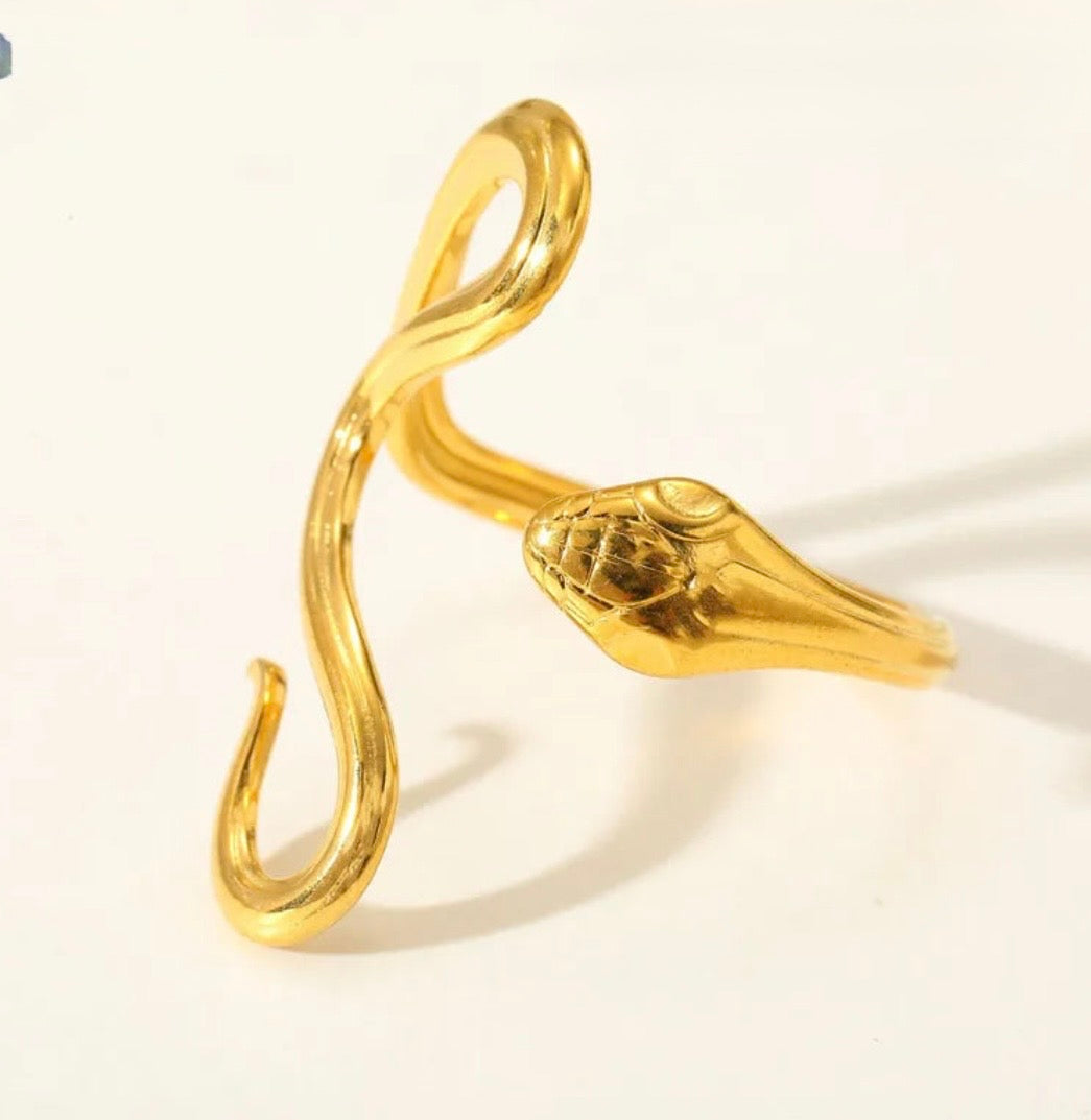 Ring Lavinia