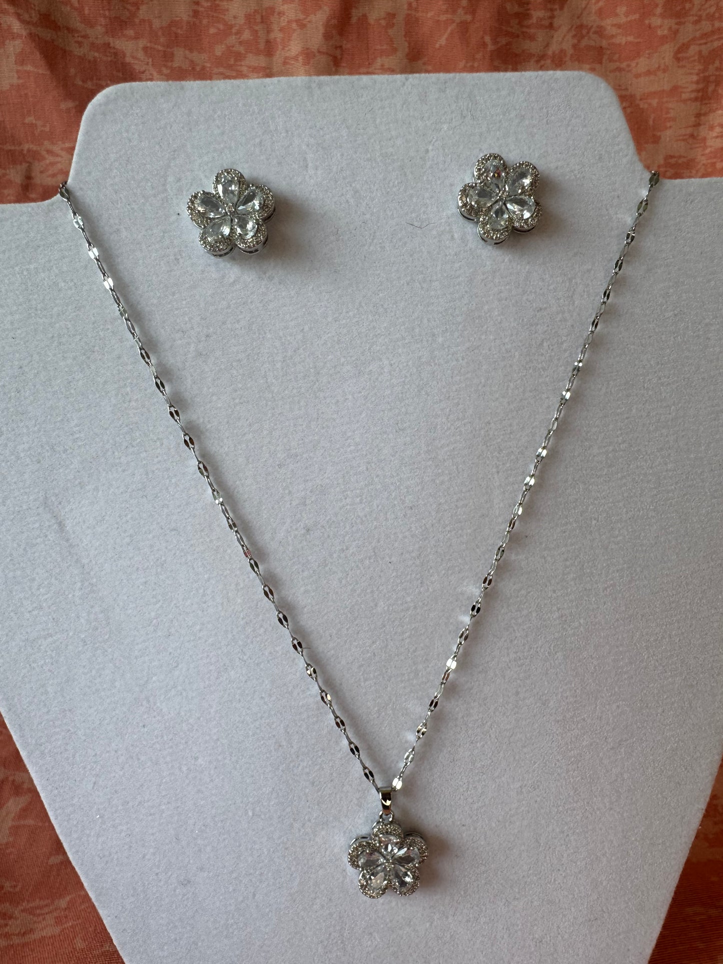 Conjunto Aurora