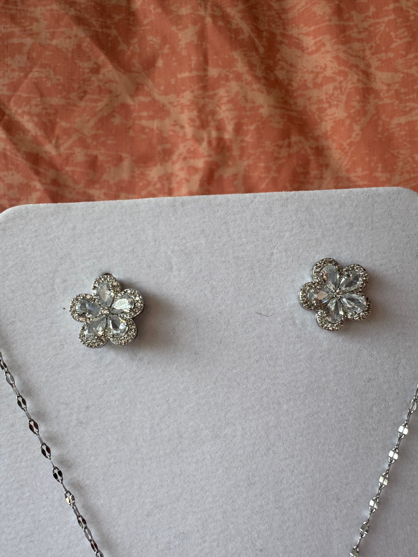 Conjunto Aurora