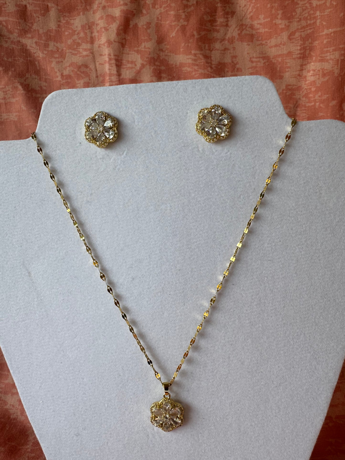 Conjunto Aurora