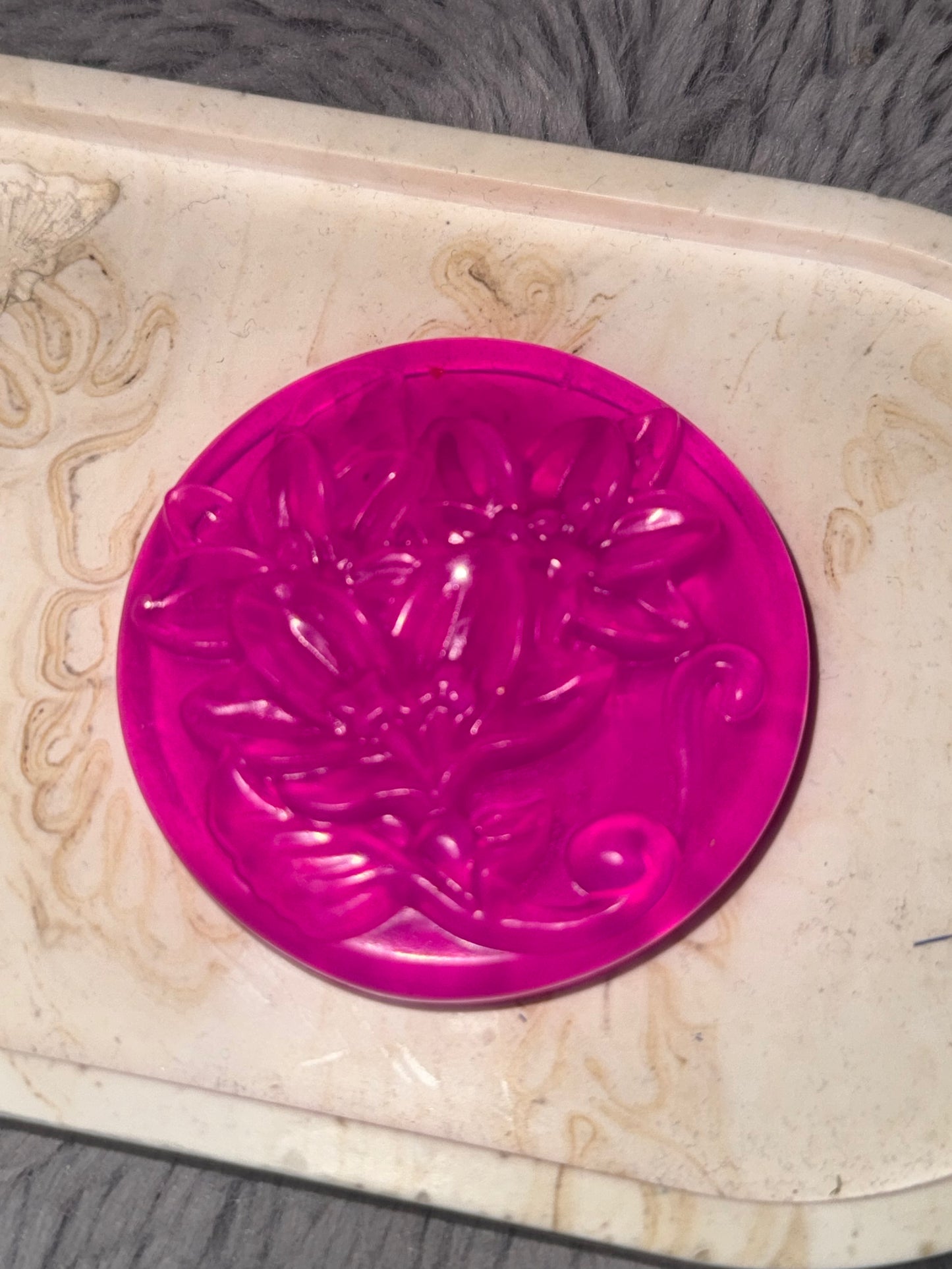 Round Shape Soaps with a Flower