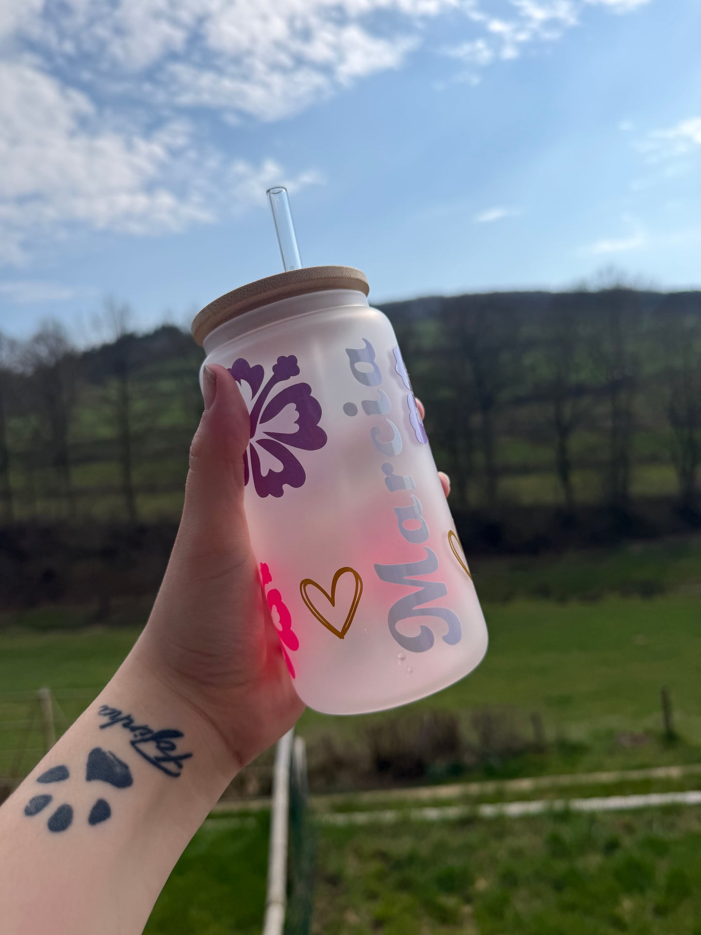 Glass cup