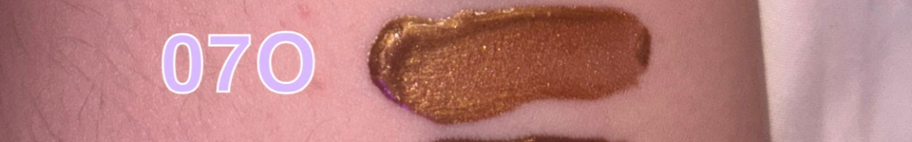 BEAUTY CREATIONS - FLAWLESS STAY GLOWY SKIN FILTER