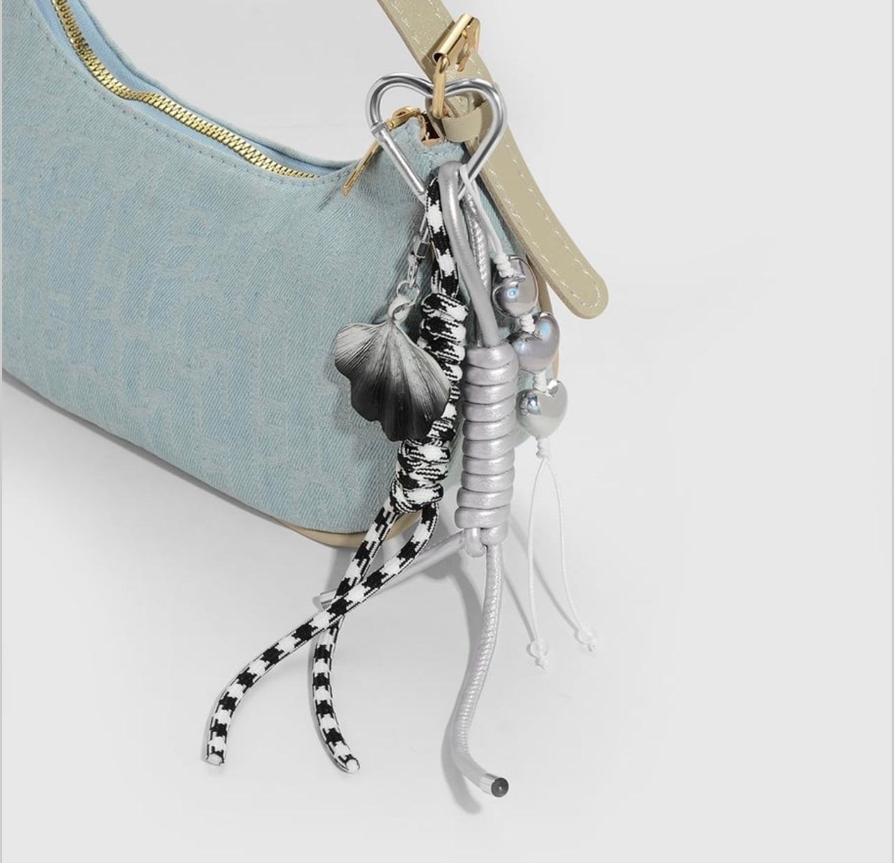 KEY HOLDER
